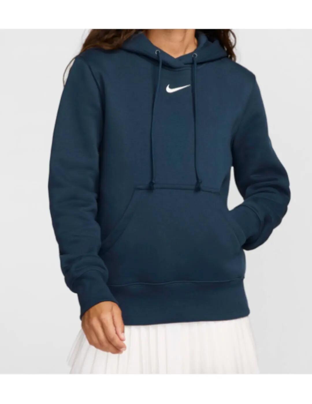 NIKE picture