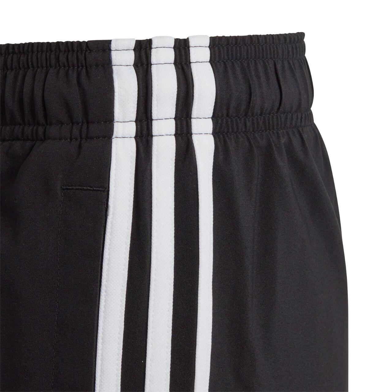 Short Adidas modèle HR6332 pour unisexe 6/7