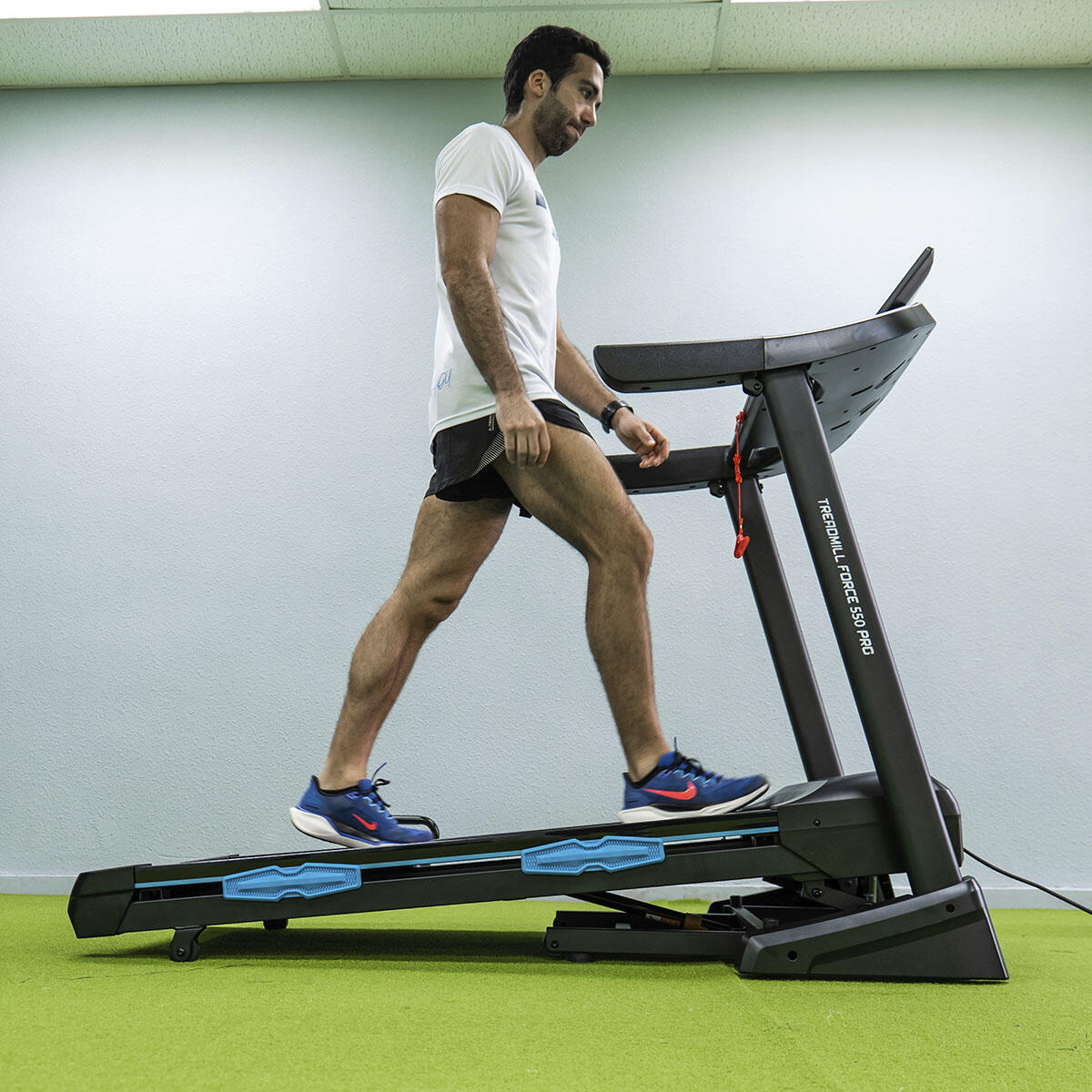 Cinta de Correr Treadmill Force 550 PRO Behumax 4/6