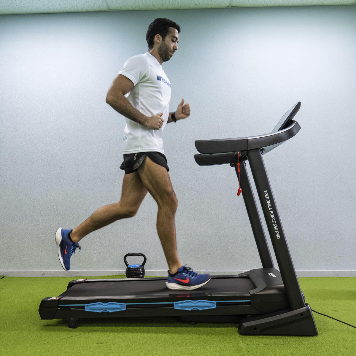Cinta de Correr Treadmill Force 550 PRO Behumax 3/6
