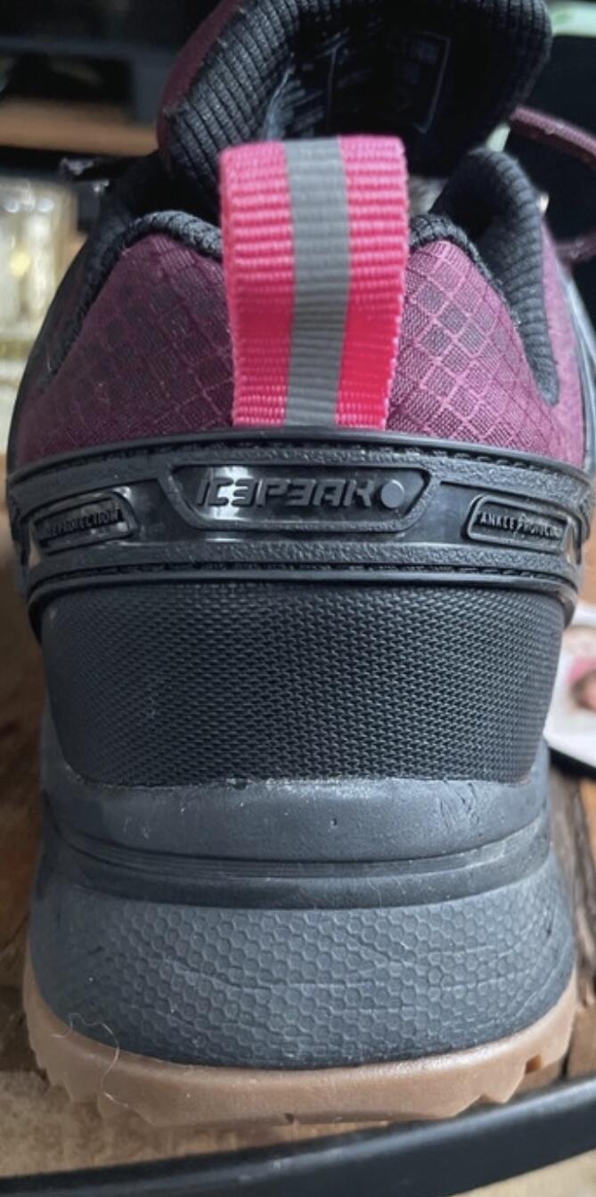Tussen Particulieren - Lage wandelschoenen 2/5