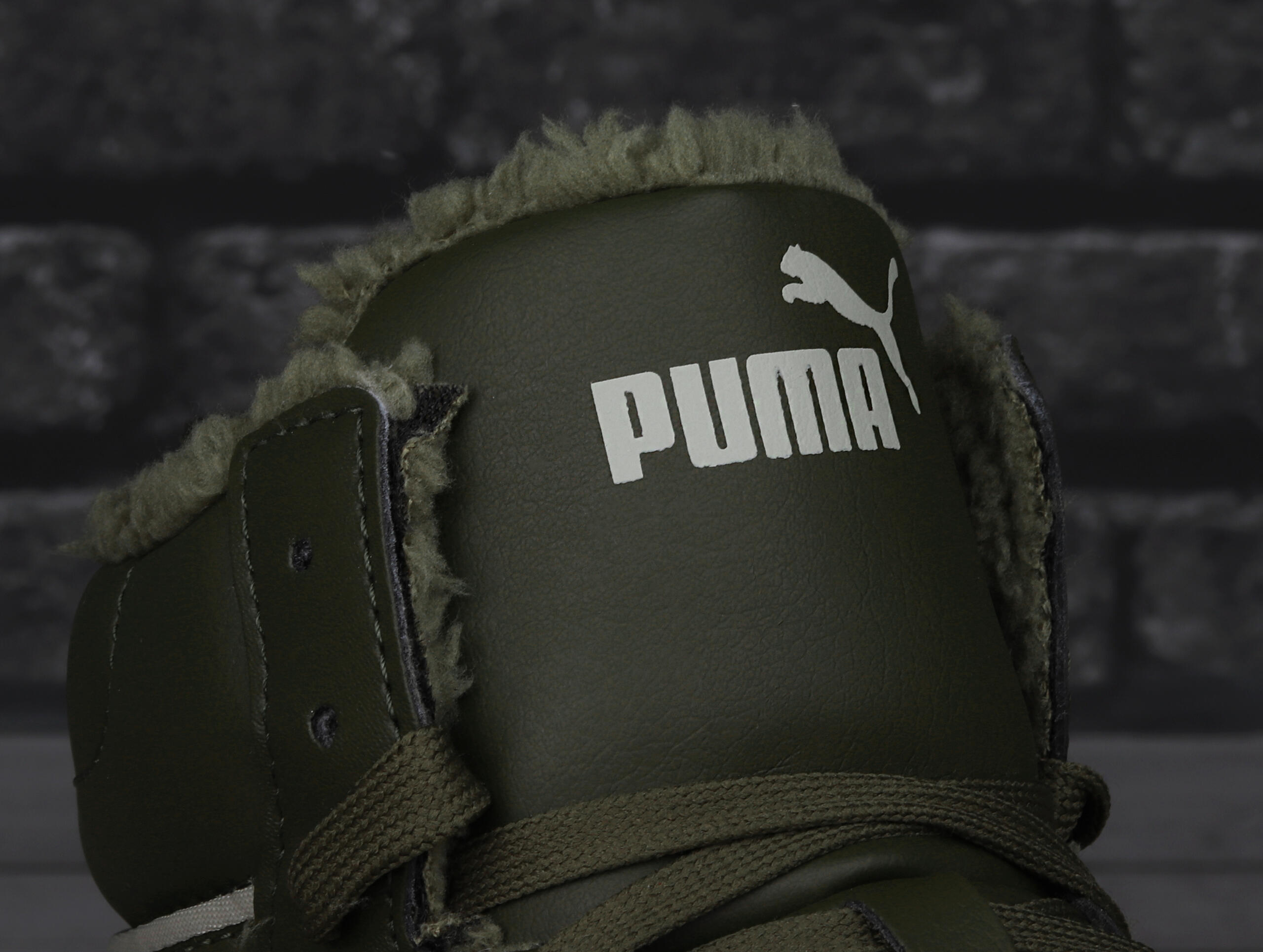 Buty męskie zimowe Puma CAVEN MID WINTER 5/7