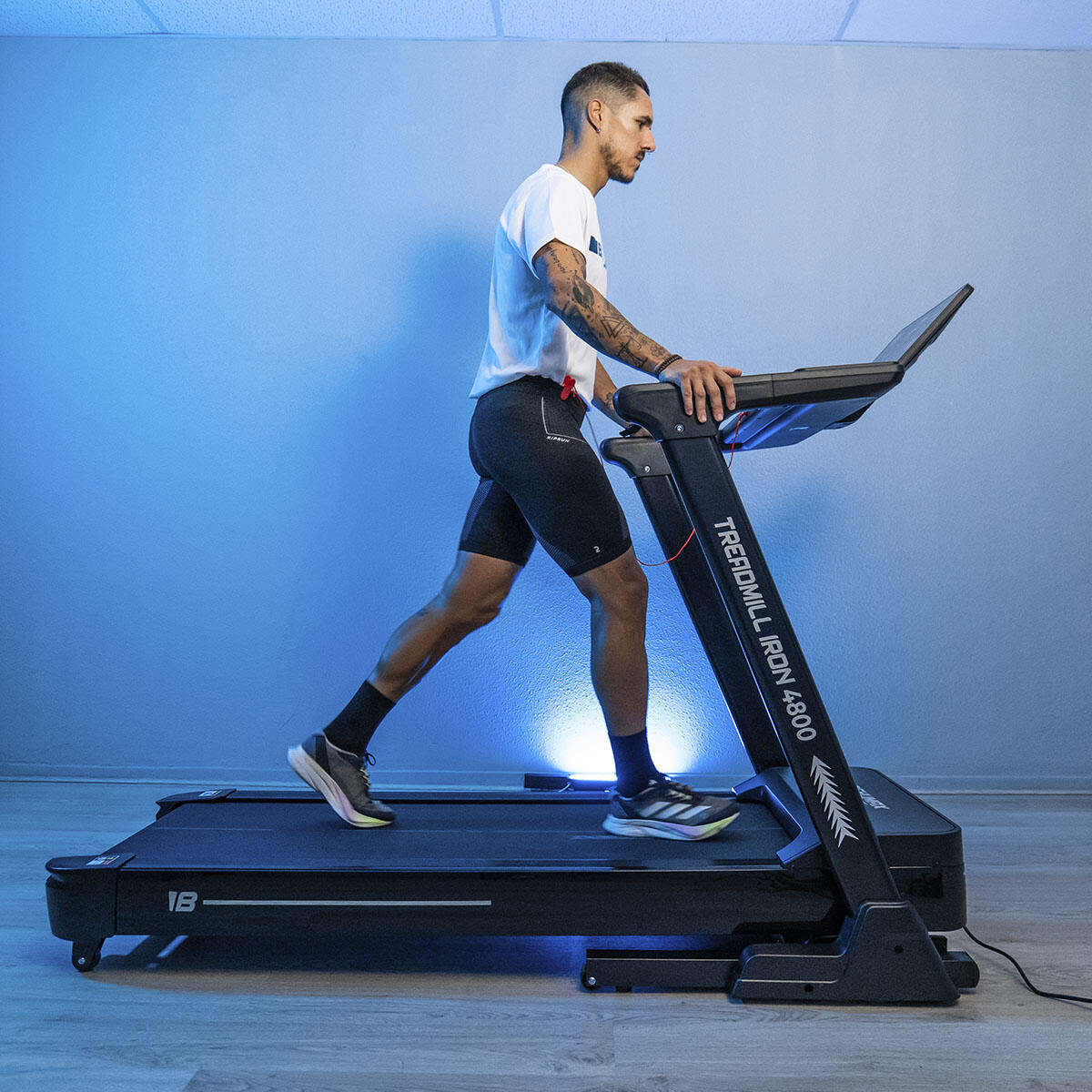 Cinta de Correr Treadmill Iron 4800 Behumax 4/6