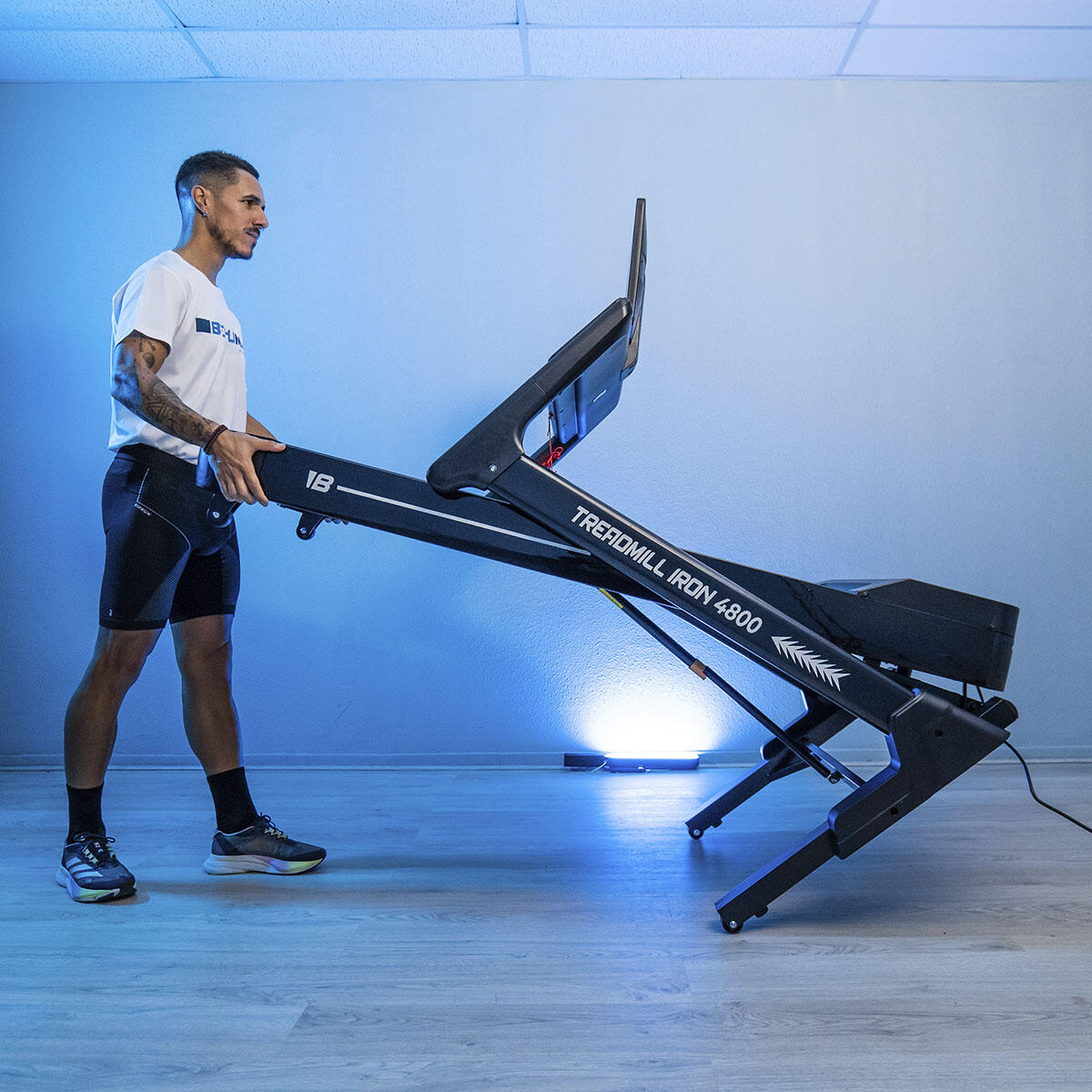 Cinta de Correr Treadmill Iron 4800 Behumax 3/6