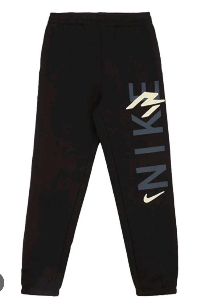 NIKE picture