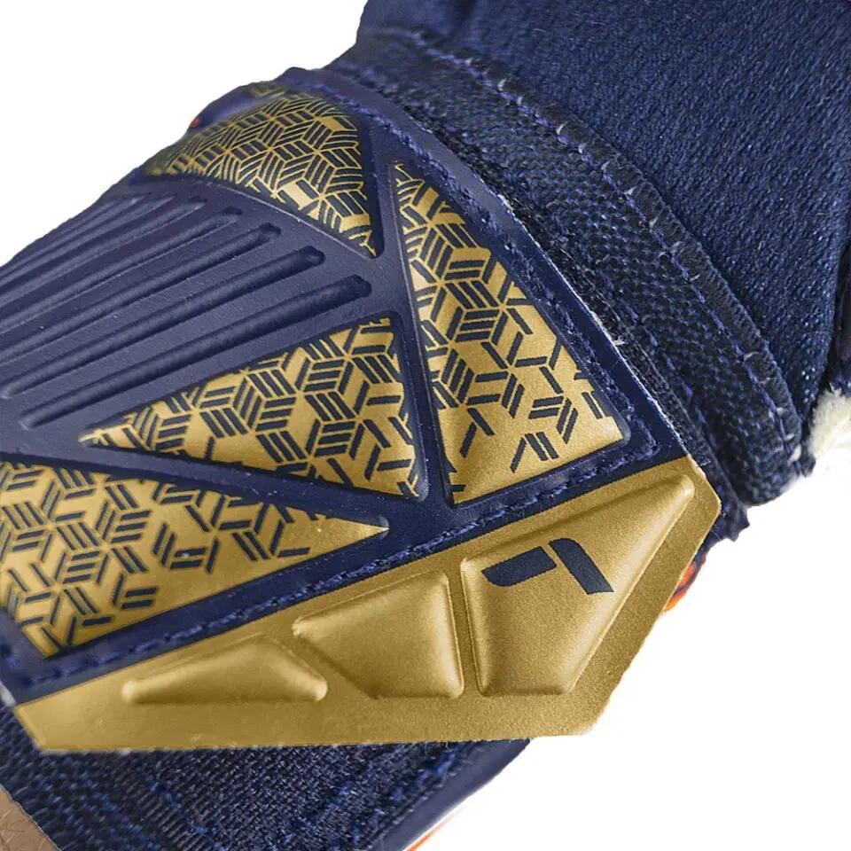 Manusi portar Reusch Attrakt Grip, 11 7/7