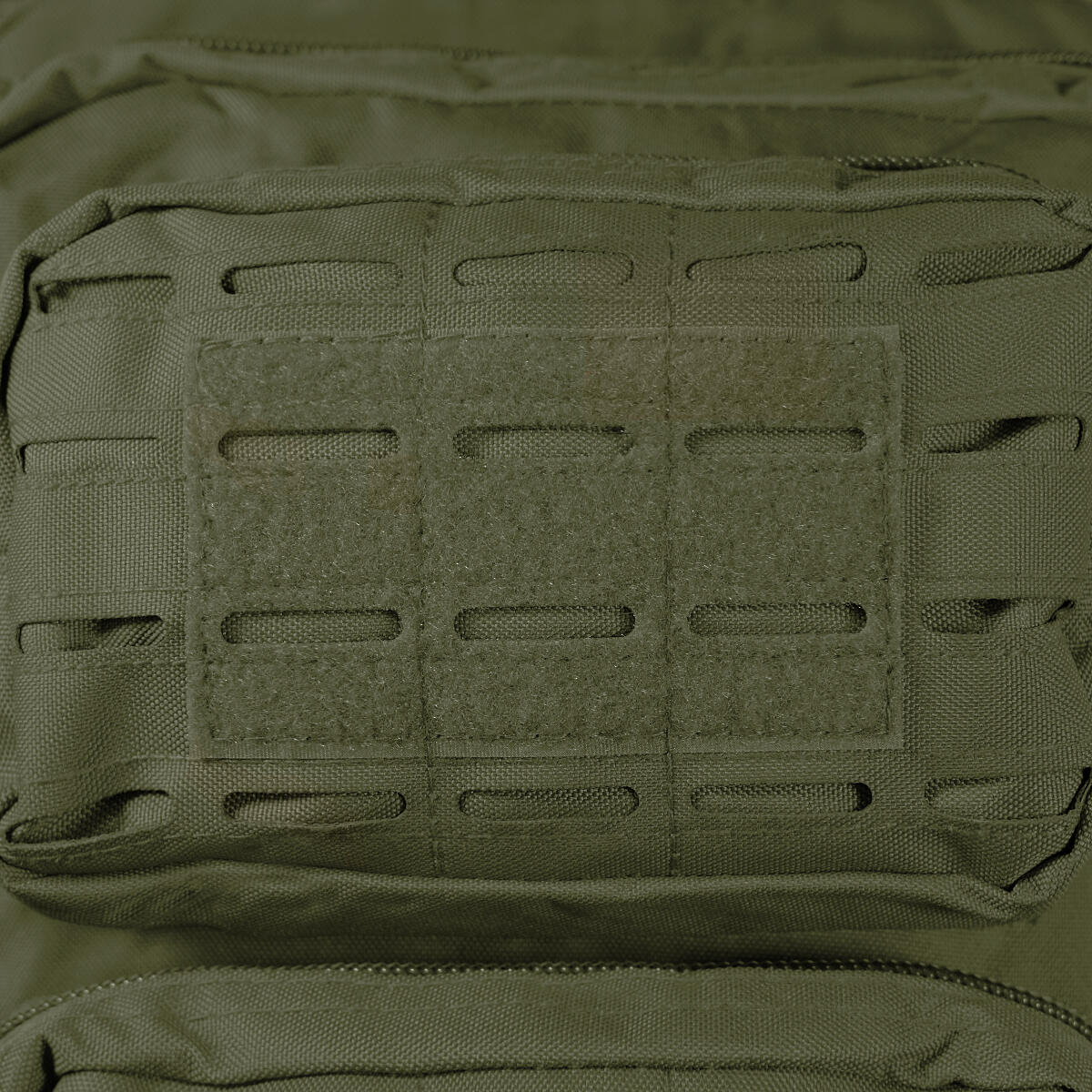 MOCHILA TÁTICA MILITAR MIL-TEC Corte Laser Olive 36L 3/4