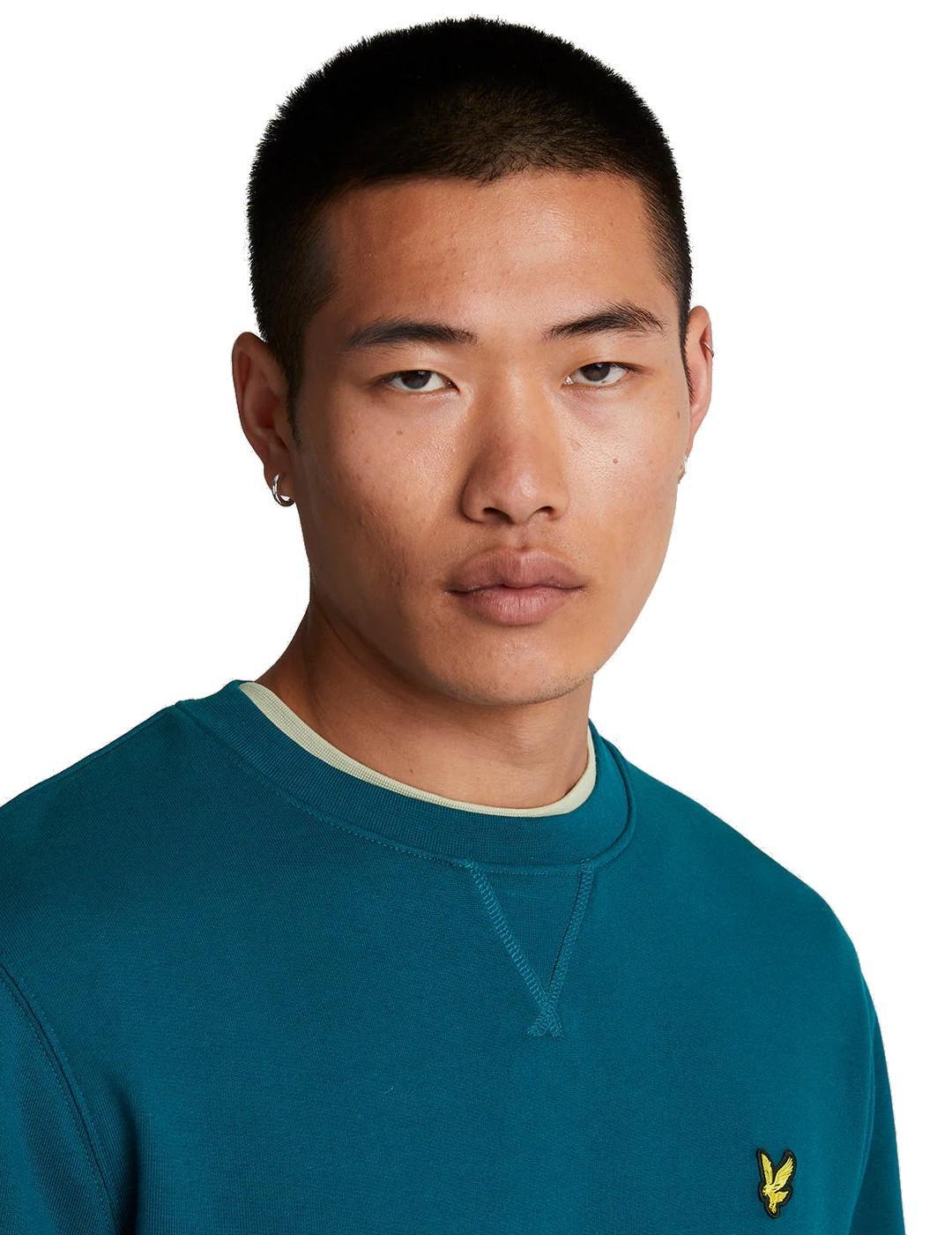 Maillot et sweat-shirt pour homme Lyle & Scott avec motif de football, bleu. 4/4