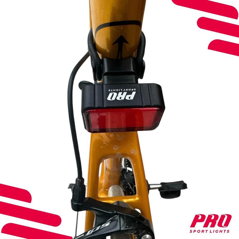 Feu arrière vélo LED avec capteur de freinage rechargeable par USB - 125 Lumens