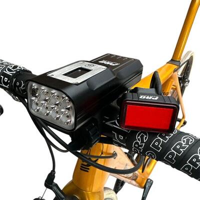 Fietsverlichting set usb oplaadbaar fiets led - 2000 en 125 lumen
