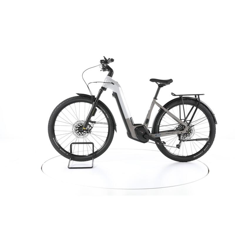 Reconditionné - Focus Planet² 6.8 Vélo électrique Entrée basse 2023 - Très Bon