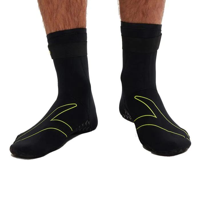 Speedo Swim Socks 2/4