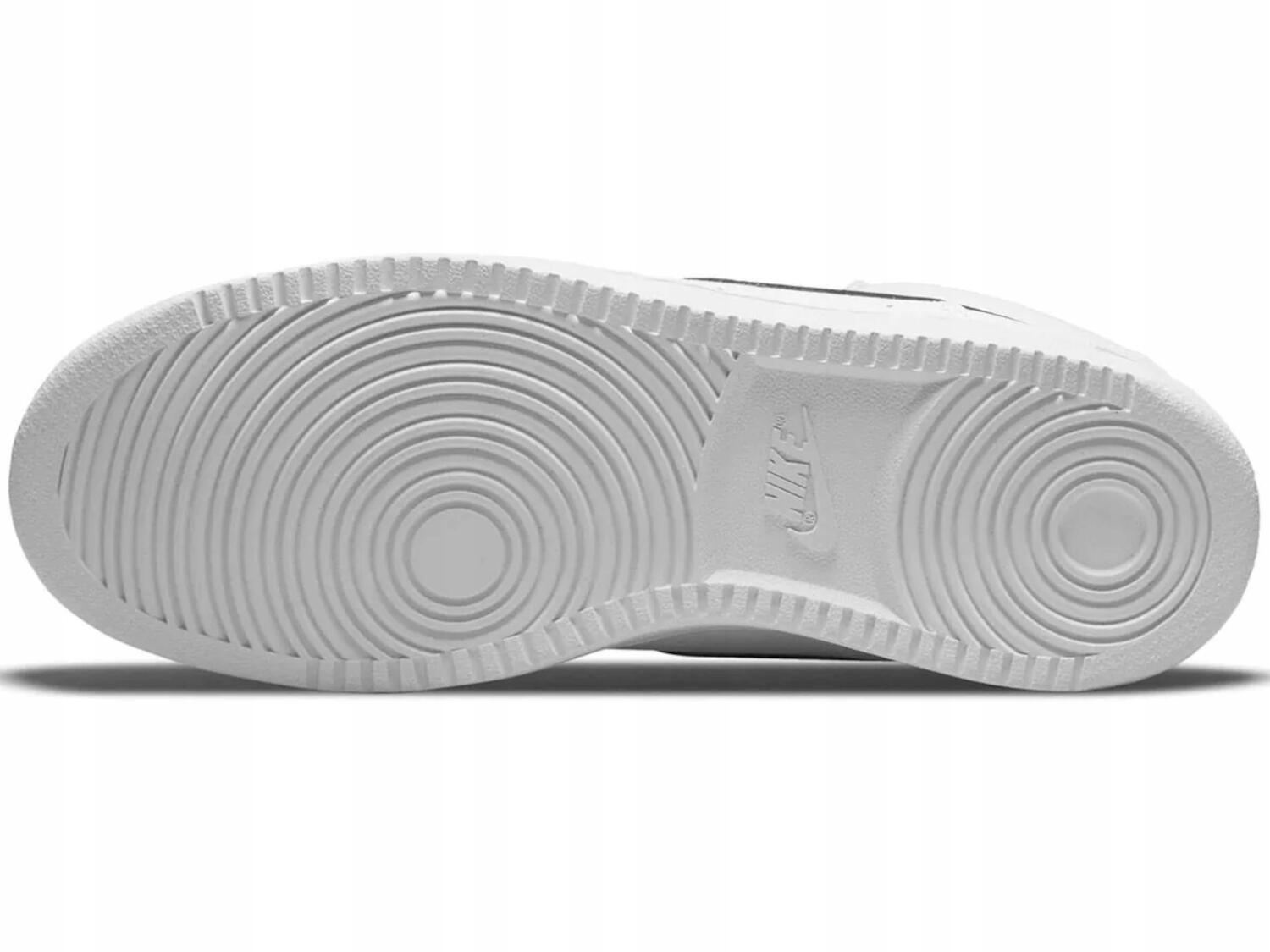 NIKE Court Vision Mid Next Nature Sneaker 5/7