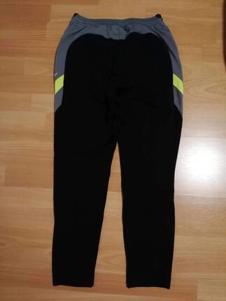 Entre Particuliers - Pantalon de survêtement noir nike