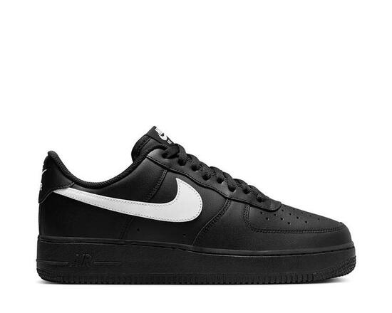 Herren universal Schuhe Nike Air Force 1 07