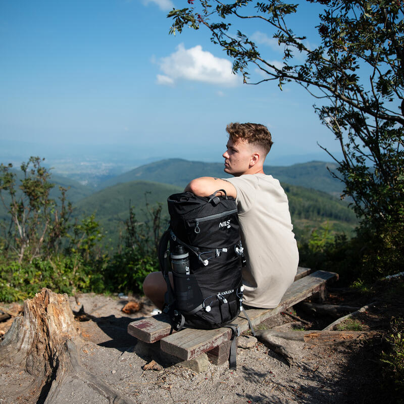 Turistický batoh NILS Camp NC1938 Kjolen 40L