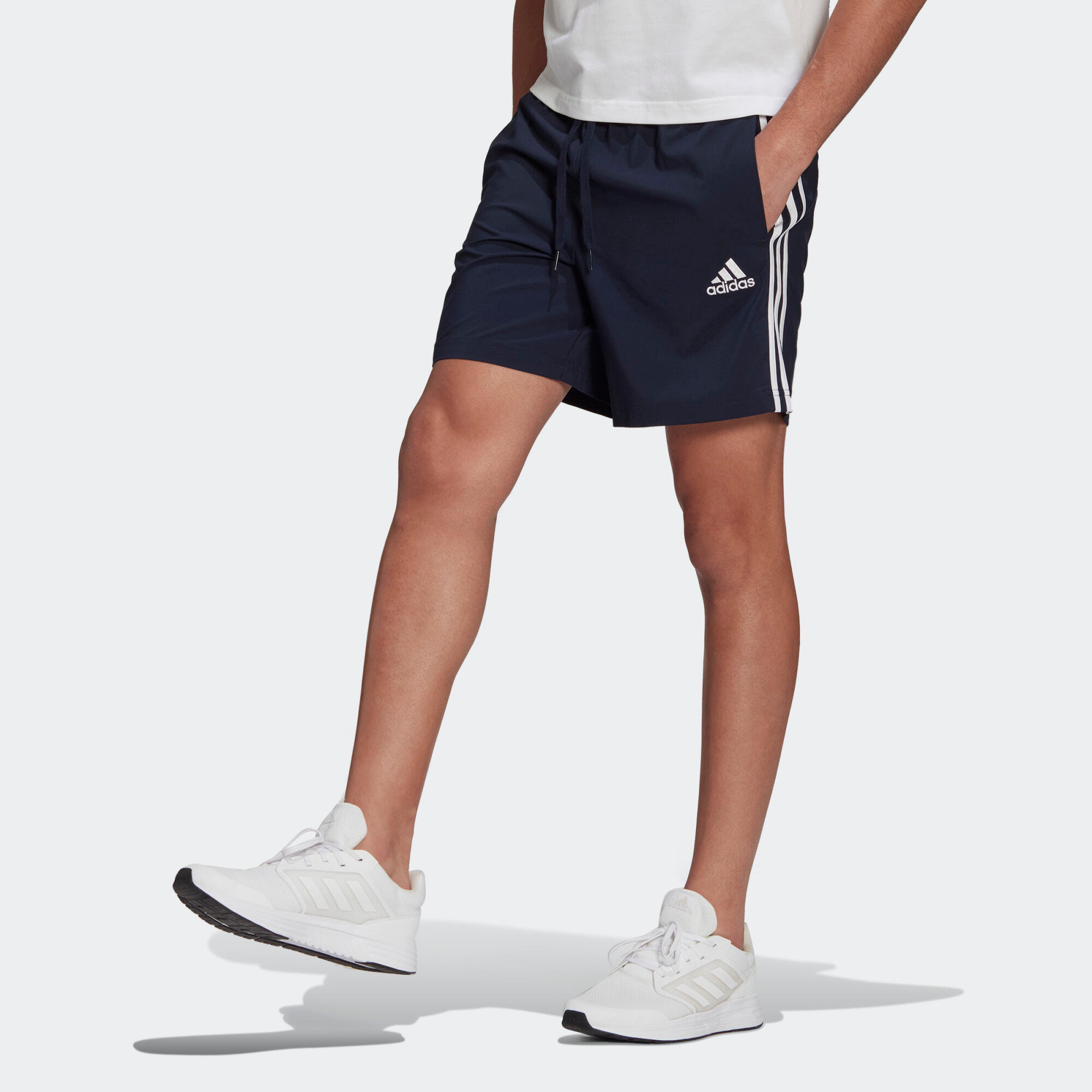 Short AEROREADY Essentials Chelsea 3-Stripes 3/5