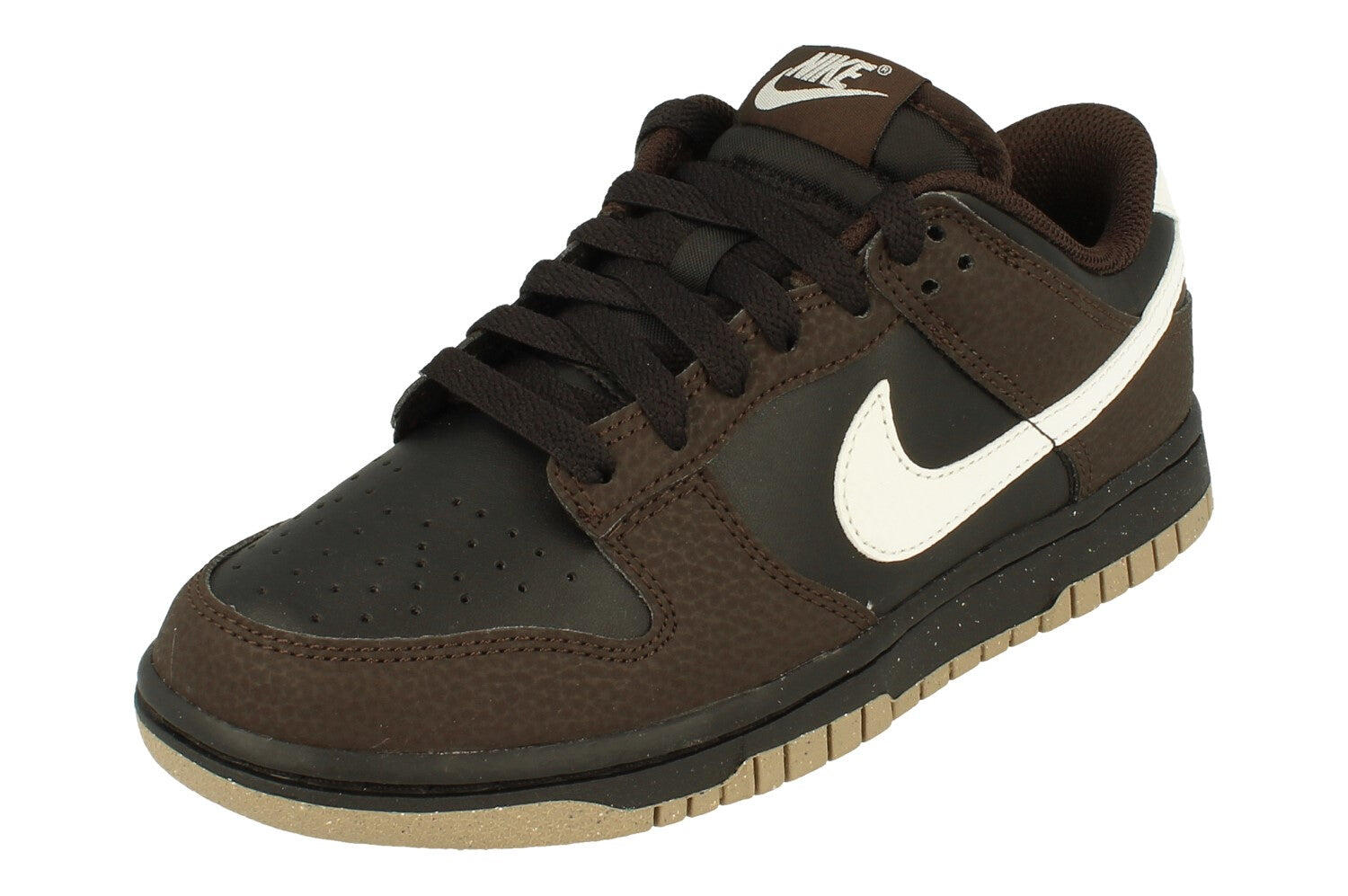 NIKE picture