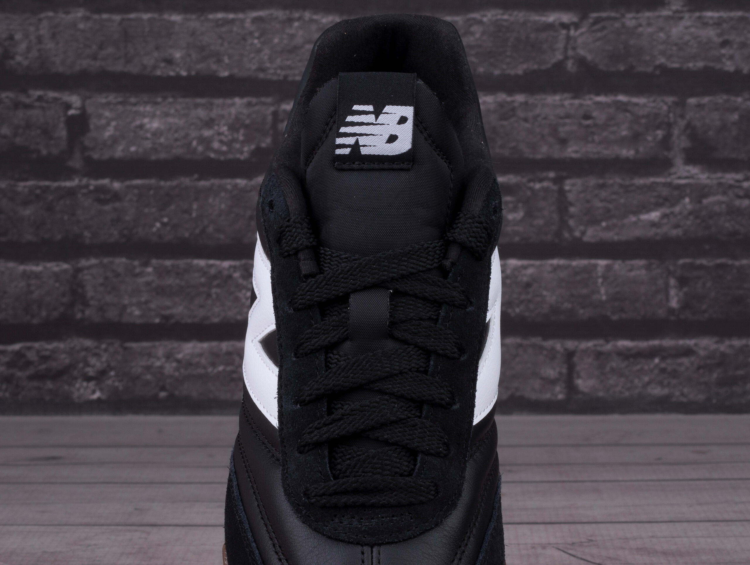 1282 RC42 Sneaker unisex low-profile minimalista 6/7