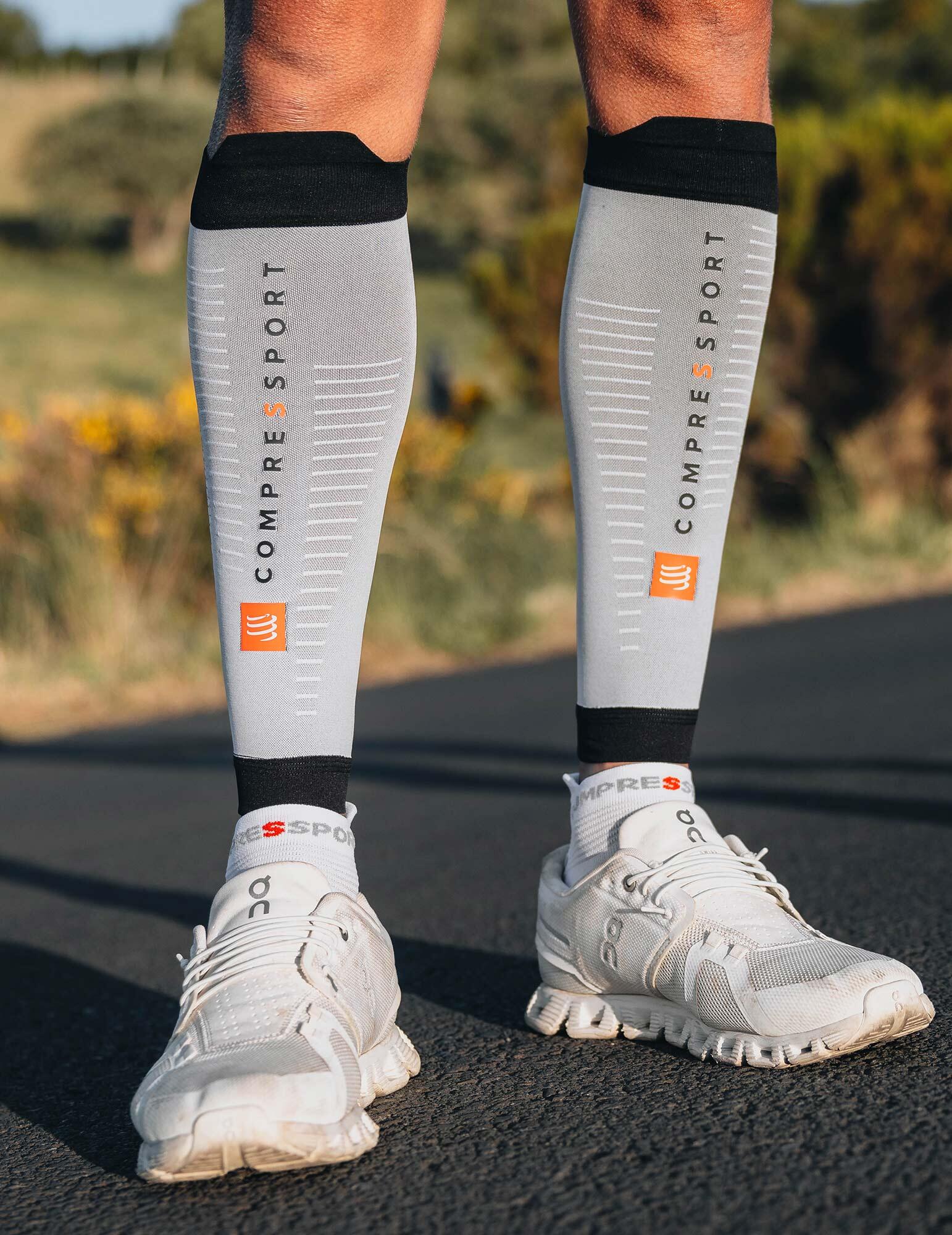 Manguitos de compresión para pantorrilla Compressport R2 3,0" (lote de 2) 3/7
