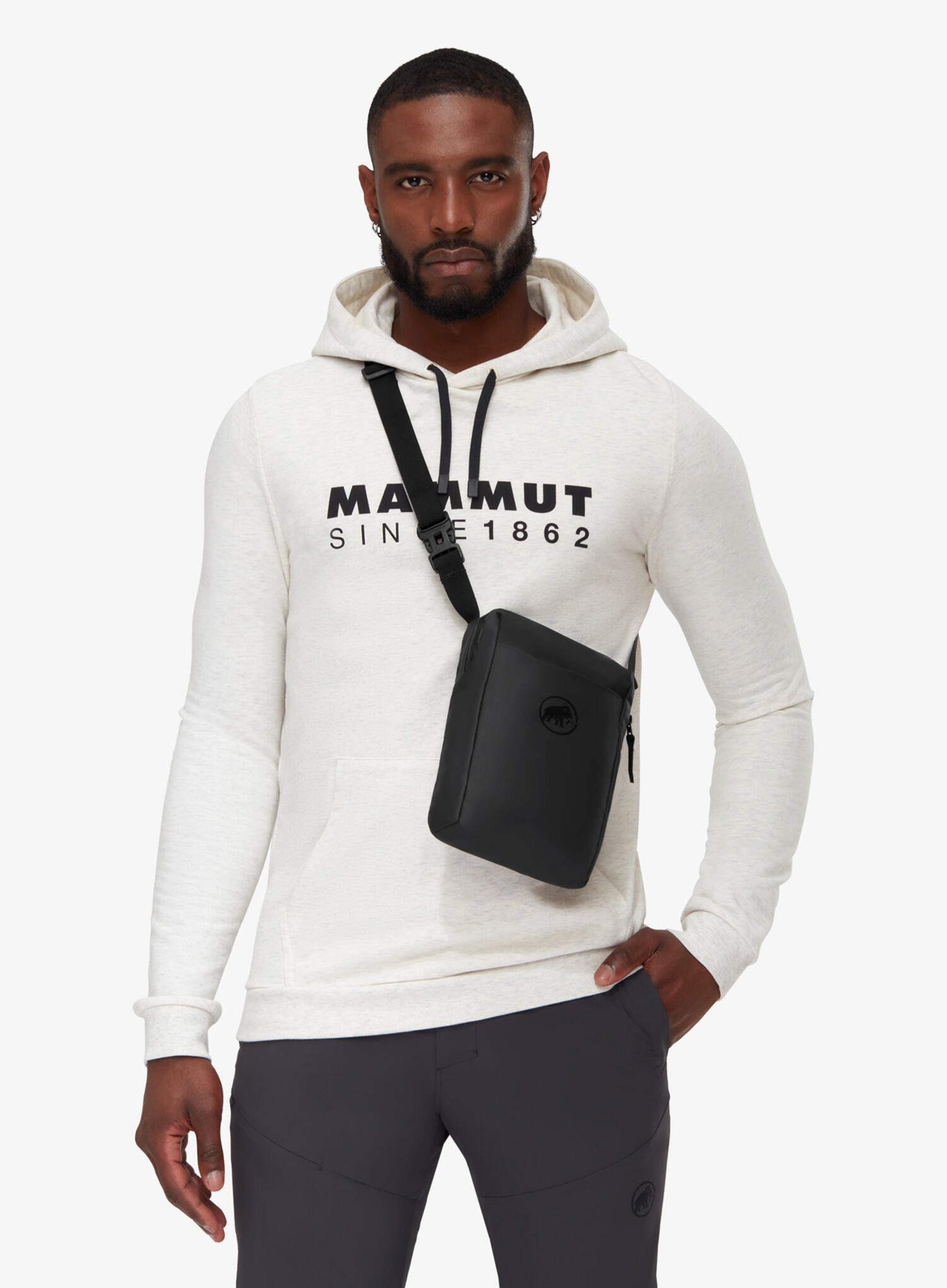 Sac bandoulière Mammut Seon Pouch noir 2L déperlant dos rembourré compact 4/7