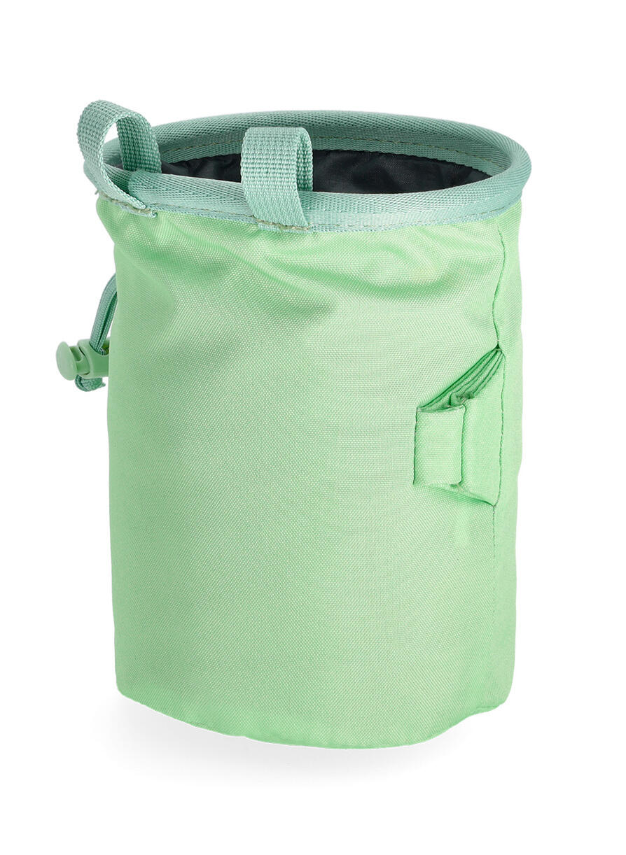 Sacchetto magnesite Petzl Bandi verde, compatto e leggero 2/7