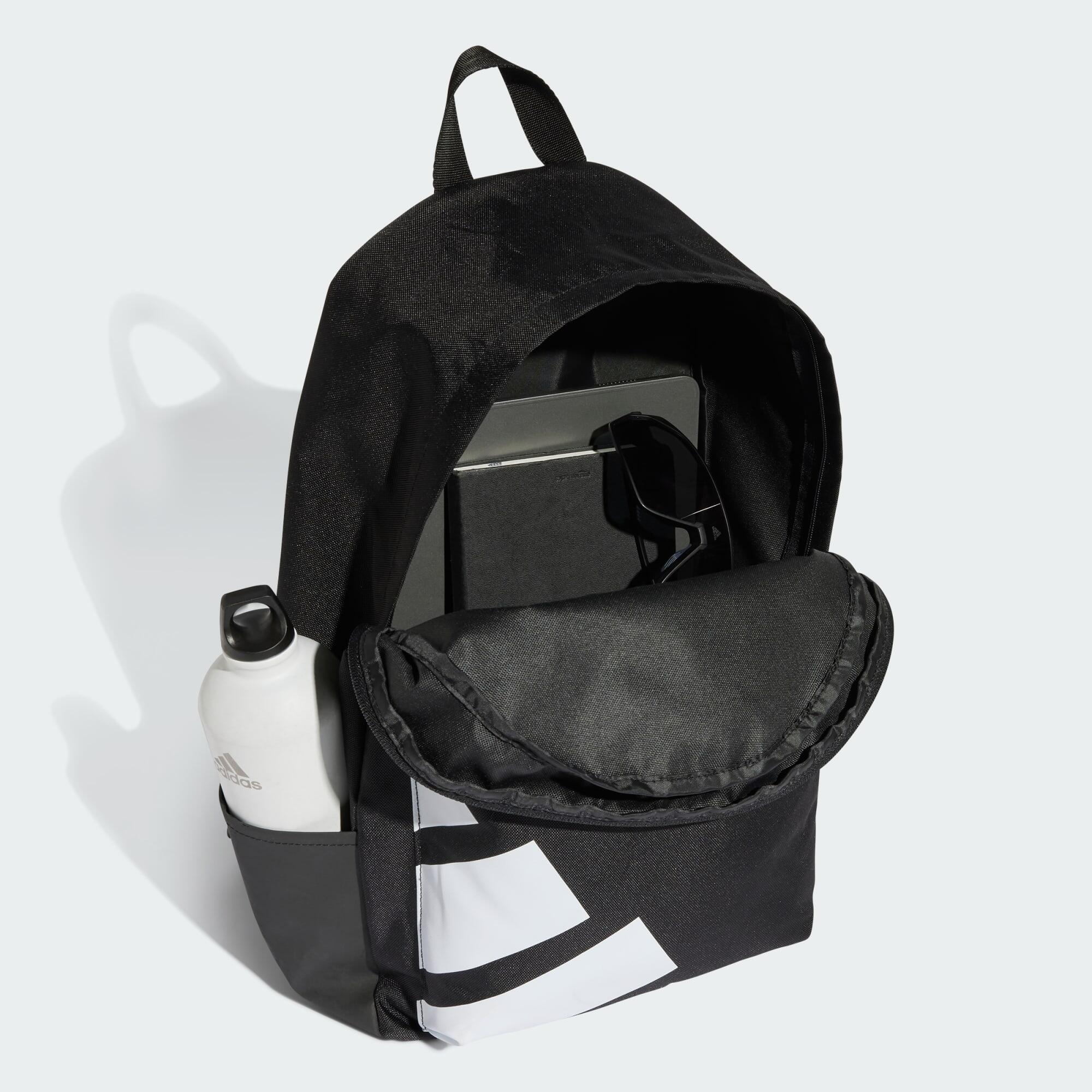 Classic Back-to-School Badge of Sport Backpack 4/7