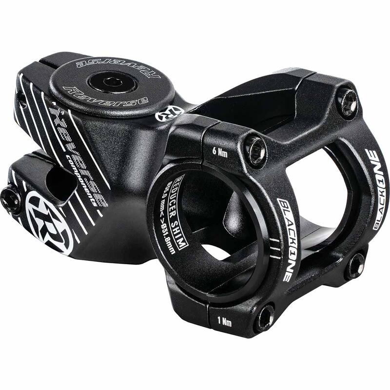 Black ONE D-2 Potence 50 mm - noir/blanc      6190€ 6990€ -11%    * La vente débute le 03/06/2025    REVERSE Black ONE D-2 Potence 50 mm - noir/blancVendu exclusivement en ligne   