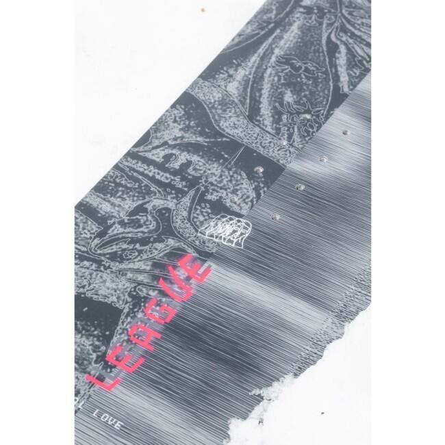 Snowboard deszka DRAKE League