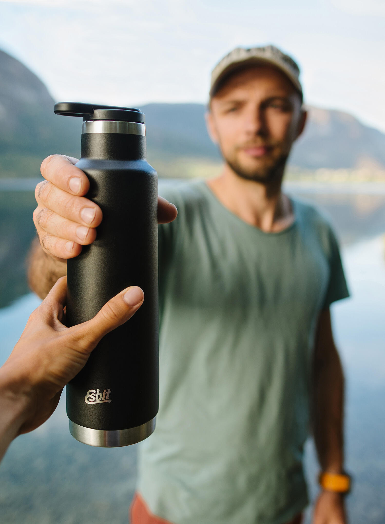 Butelka na wodę do turystyki Esbit Pictor Insulated Bottle 4/4