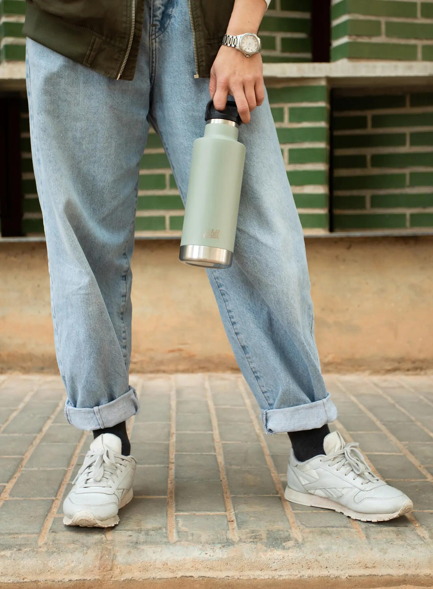 Butelka na wodę do turystyki Esbit Sculptor Insulated Bottle 6/7