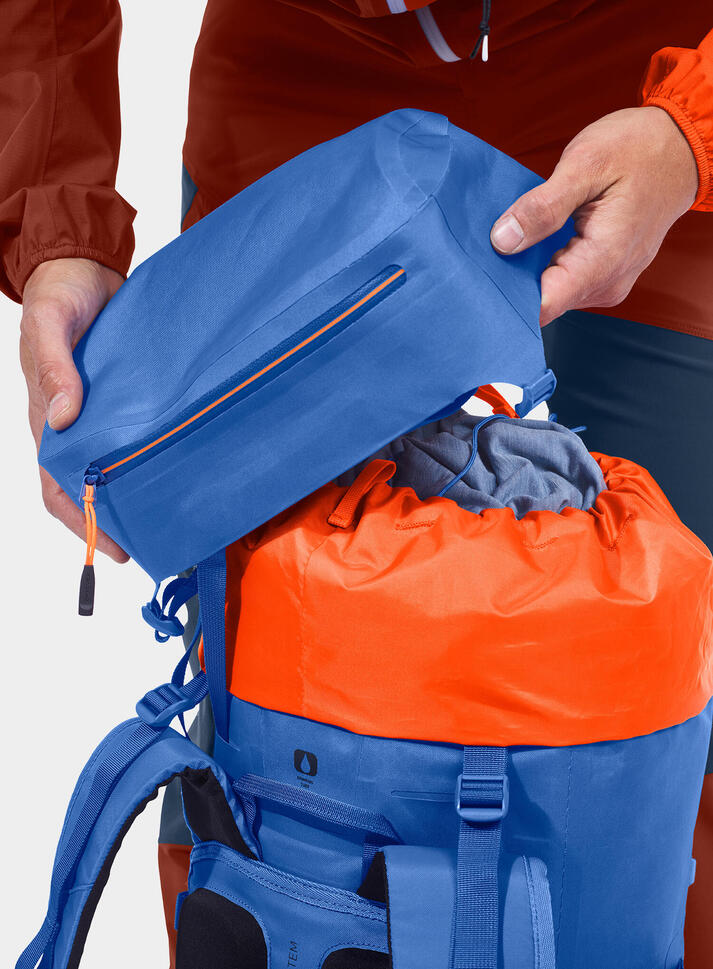 Plecak turystyczny Ortovox Traverse 30 Dry - just blue