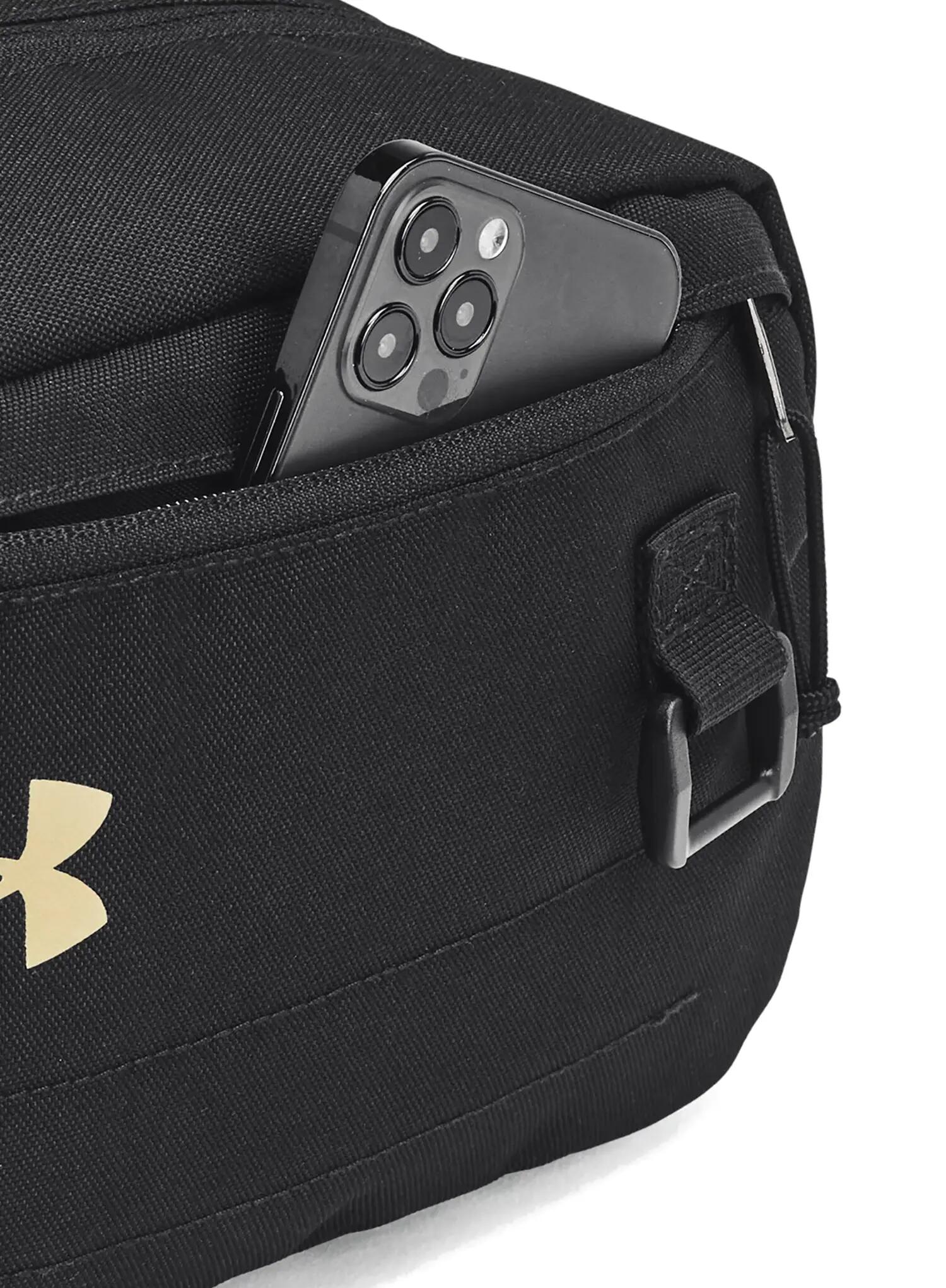 Kosmetyczka Under Armour Contain Travel Kit - black/metallic gold 4/6