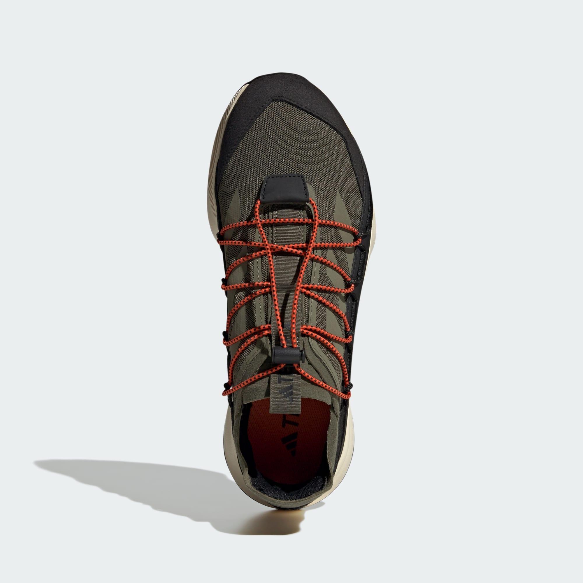 Terrex Voyager 21 Travel Shoes 3/7