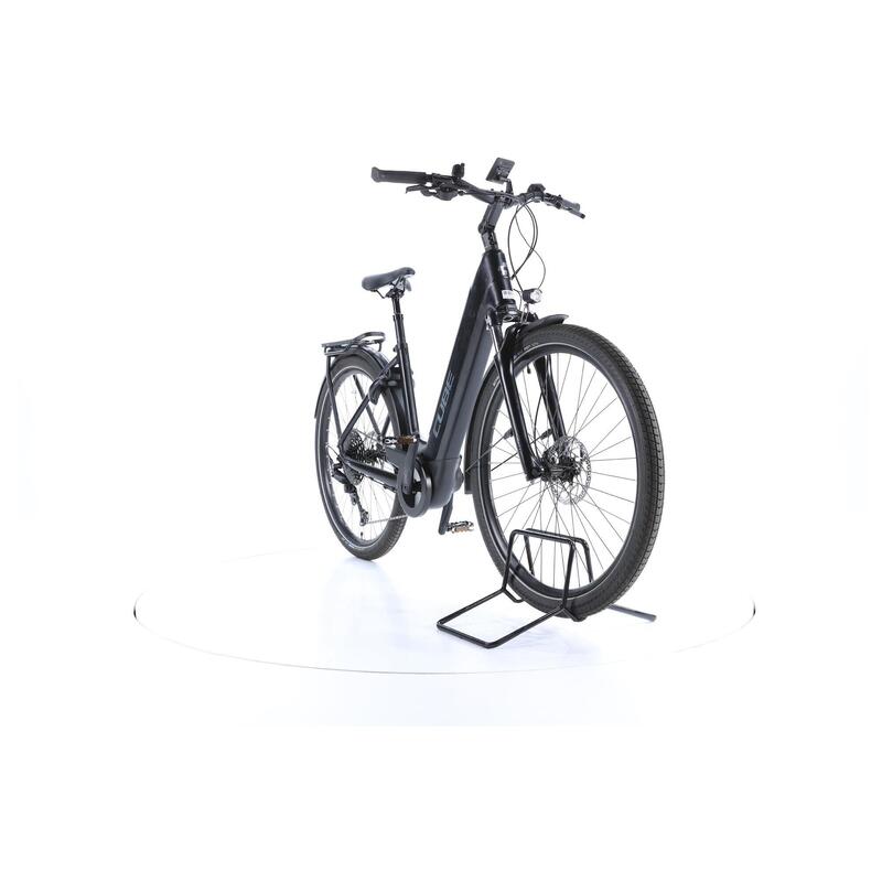 Refurbished - Cube Touring Hybrid Pro 625 E-Bike Lage instap 2023 - Goed