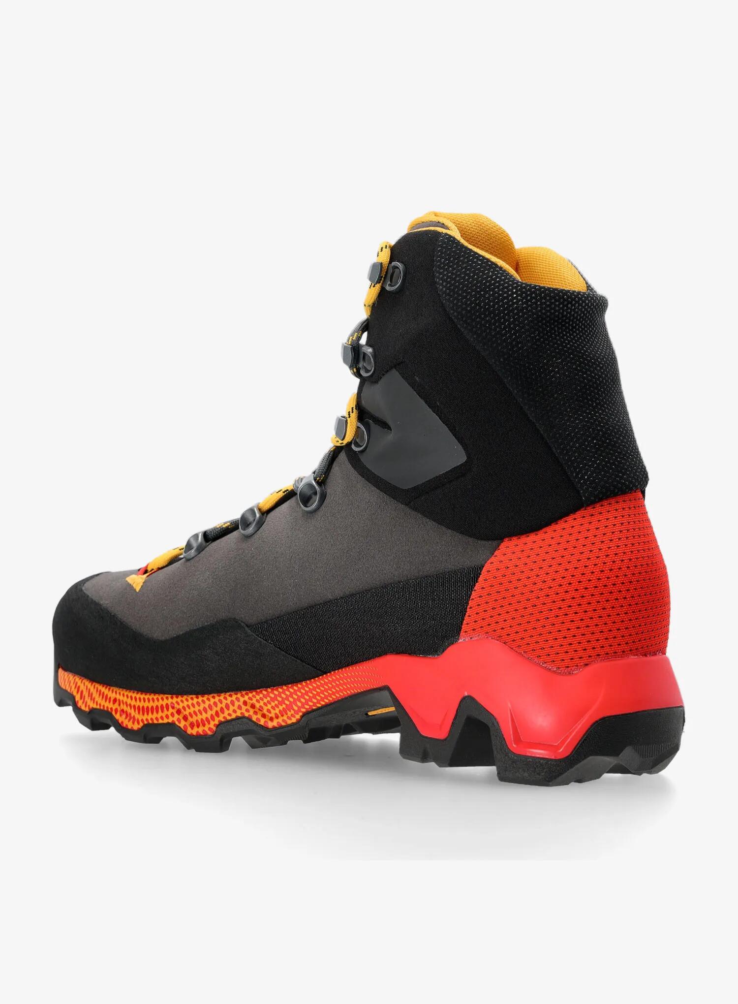 Chaussures d'alpinisme pour hommes La Sportiva Aequilibrium Trek GTX 6/7
