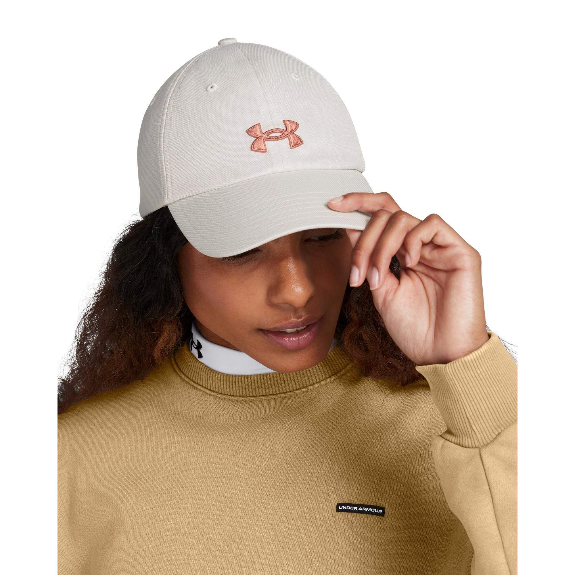 UNDER ARMOUR picture