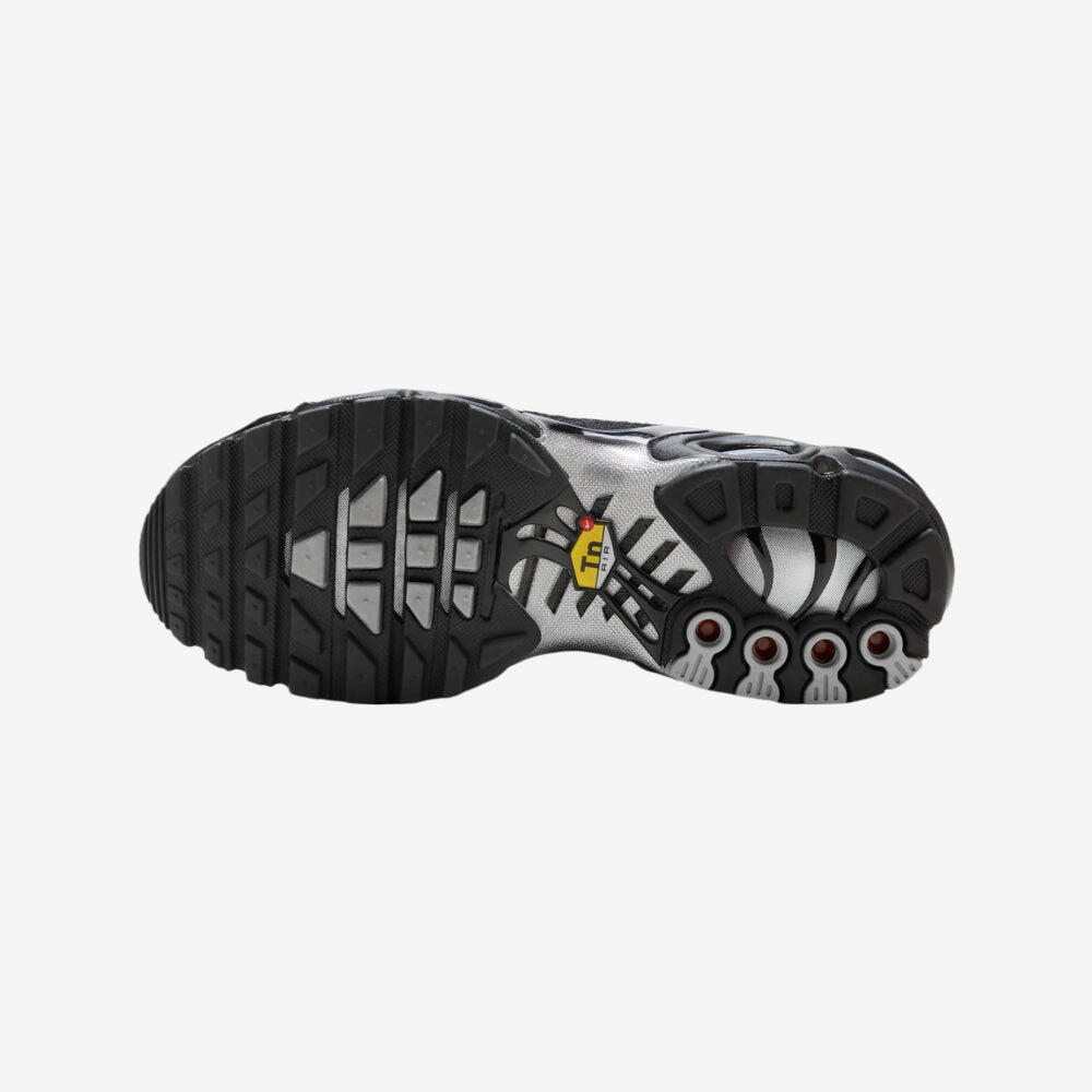 nike tuned womens trainers