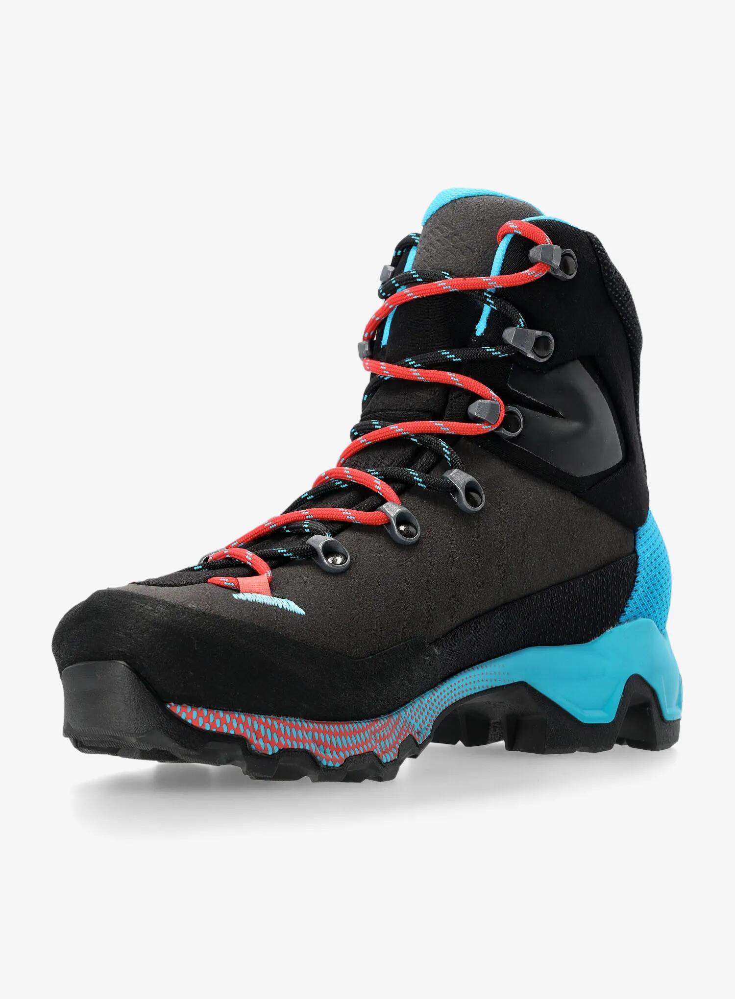 Chaussures La Sportiva Aequilibrium Trek GTX femmes Vibram 4/7