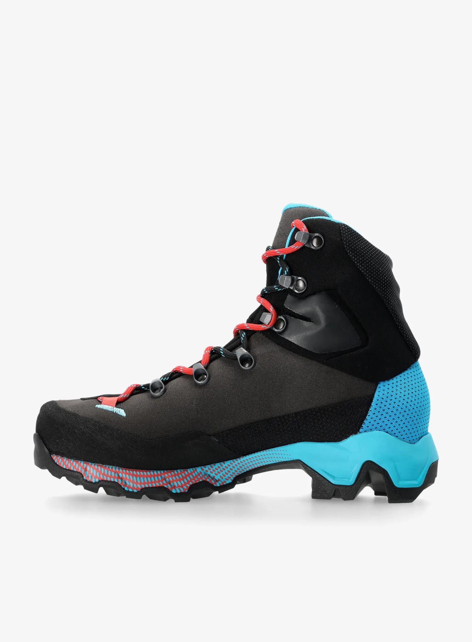 Chaussures La Sportiva Aequilibrium Trek GTX femmes Vibram 5/7