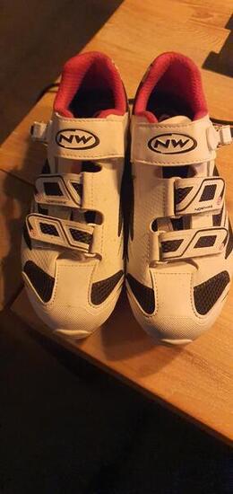 Entre Particuliers - Chaussures de cyclisme pour femmes - Northwave