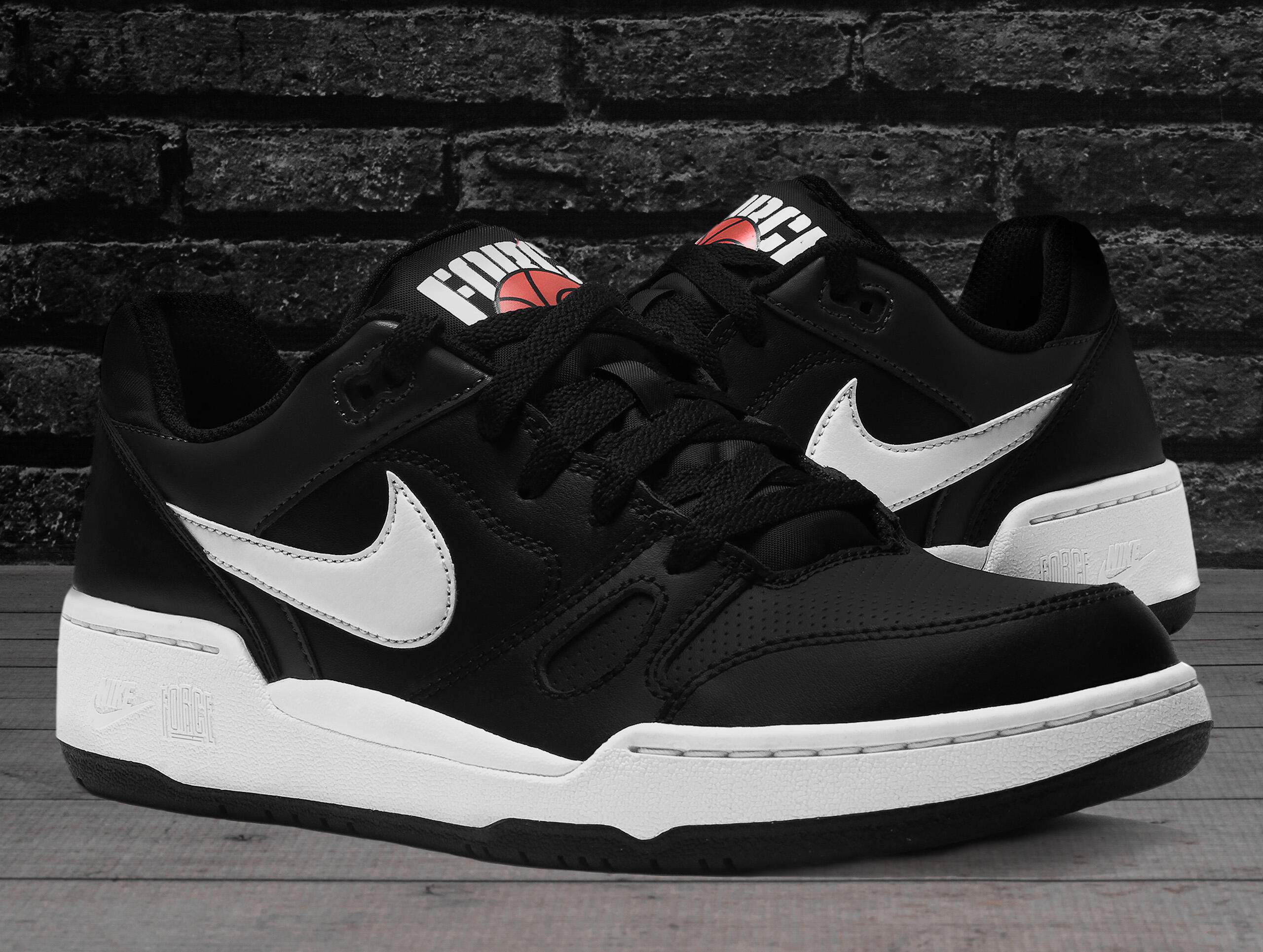Nike Full Force Lo Mens Trainers 2/7