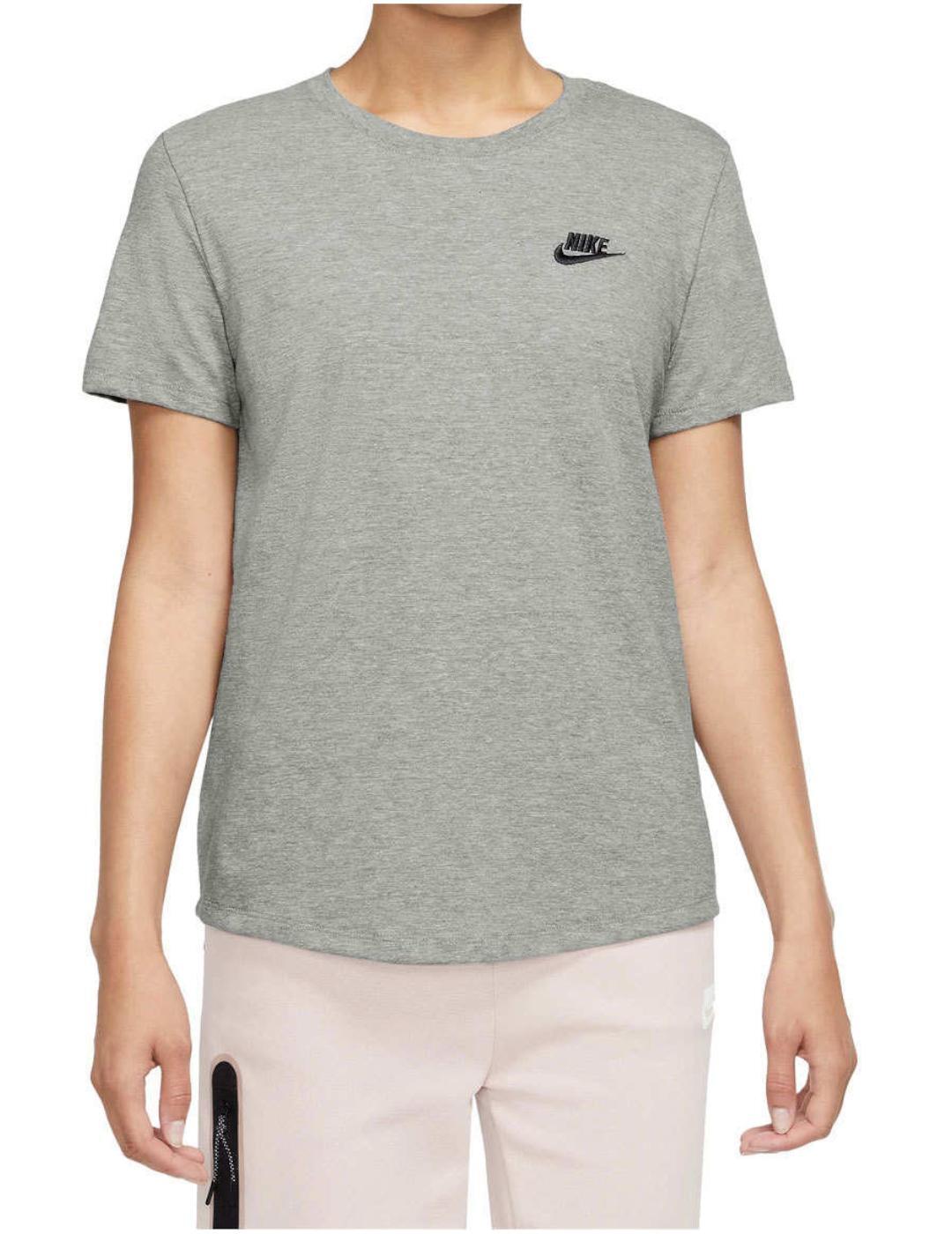 NIKE picture