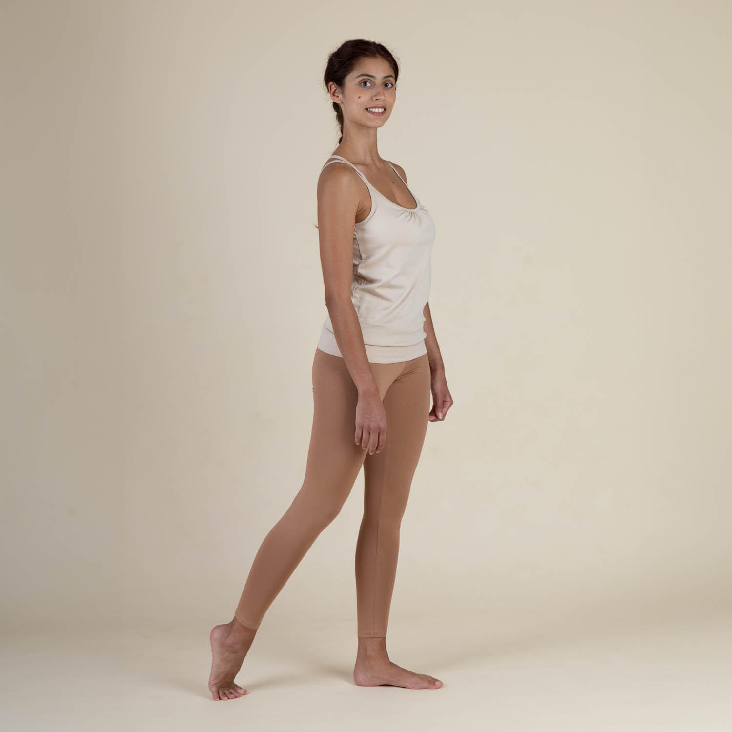 Yamadhi Yoga Top mit Spaghetti-Trägern, caramel beige M 4/6