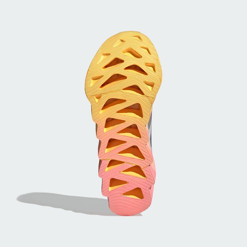 Adidas ADIDAS SWITCH FWD 2 M Men Running Shoes White -  2