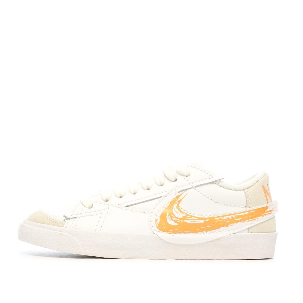 Baskets Blanches/Orange Mixte Nike Blazer Low 77 Jumbo 2/5