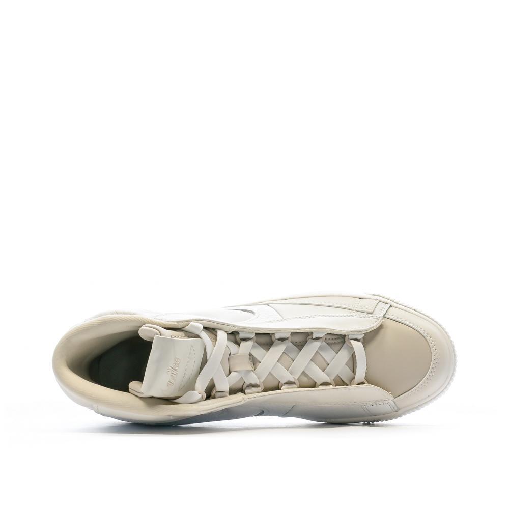 Baskets Blanches Femme Nike Blazer Mid Victory 4/5
