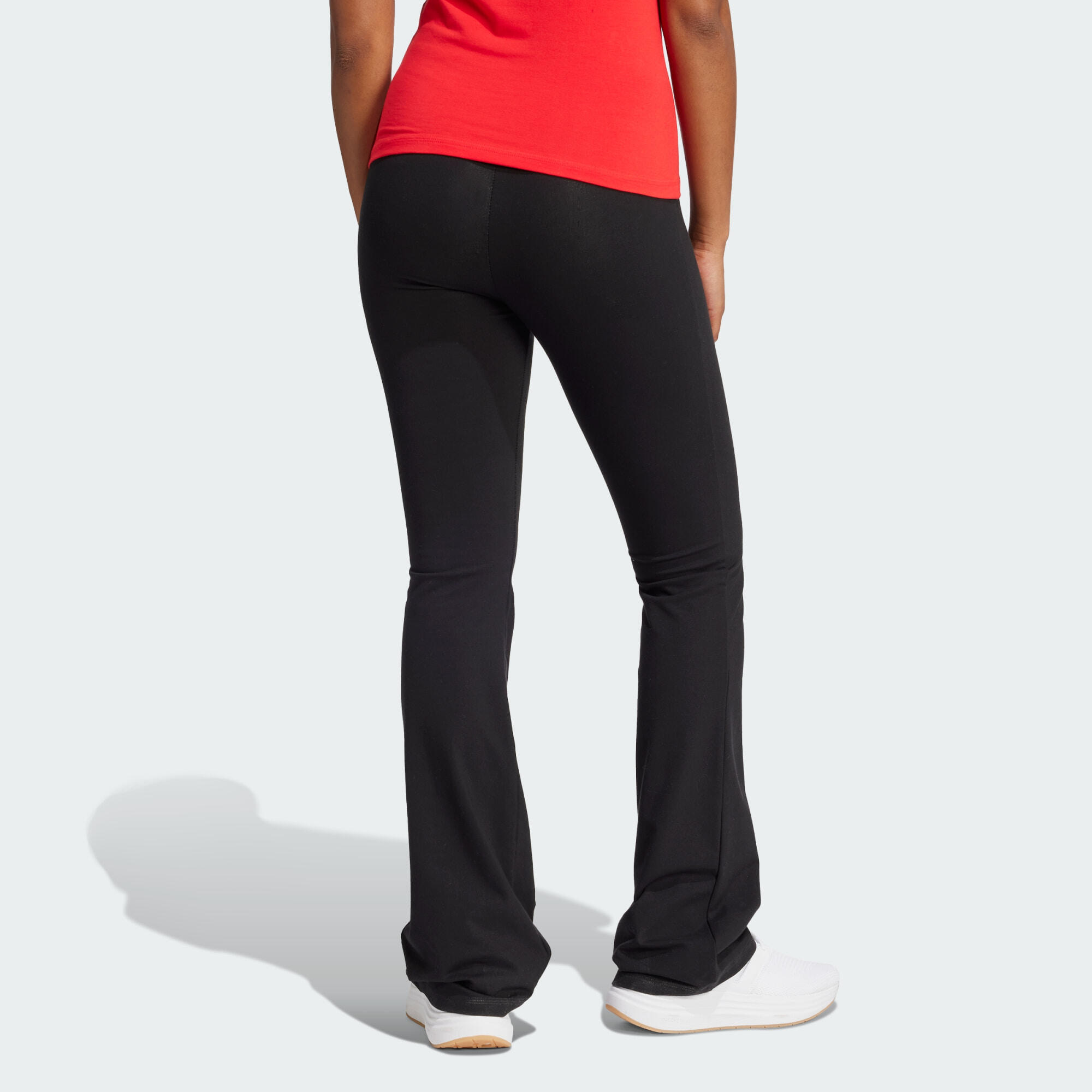 Essentials Small Logo Flared Leggings 3/5