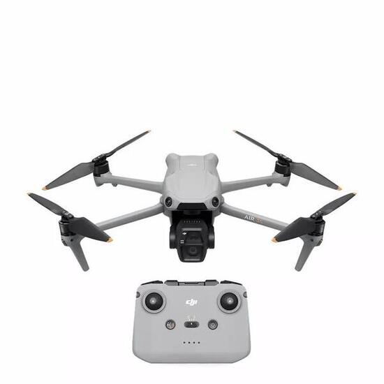 Drone DJI Air 3S e radiocomando DJI RC-N3