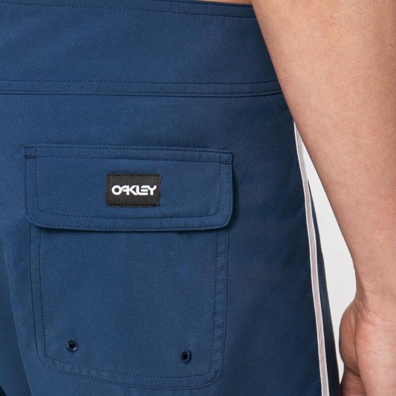 Oakley Solid Crest 19" férfi boardshort